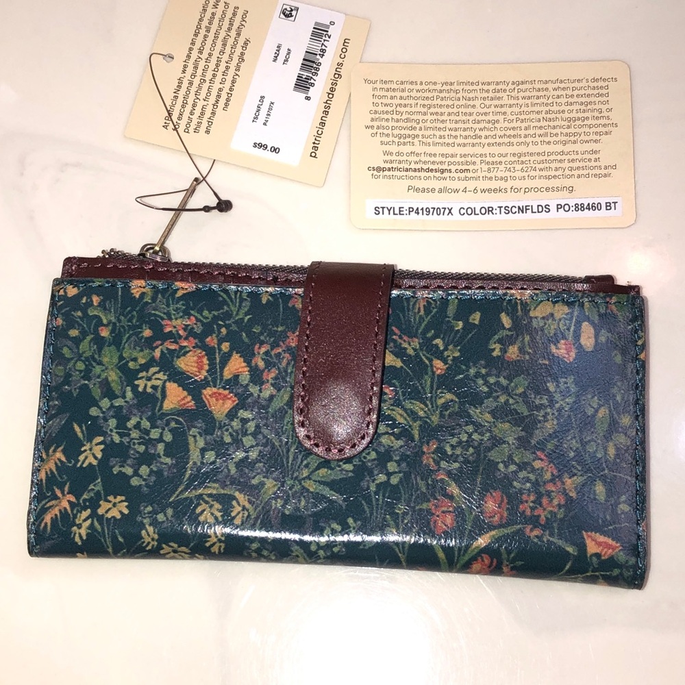 Patricia Nash Nazari Bifold Leather Wallet Tuscan Fields Print NWT & Card